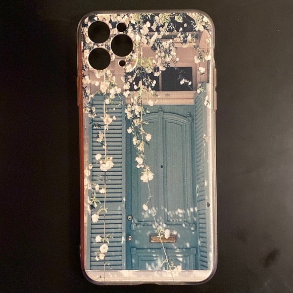 iPhone 11 Pro Max Case - Picture 1 of 1